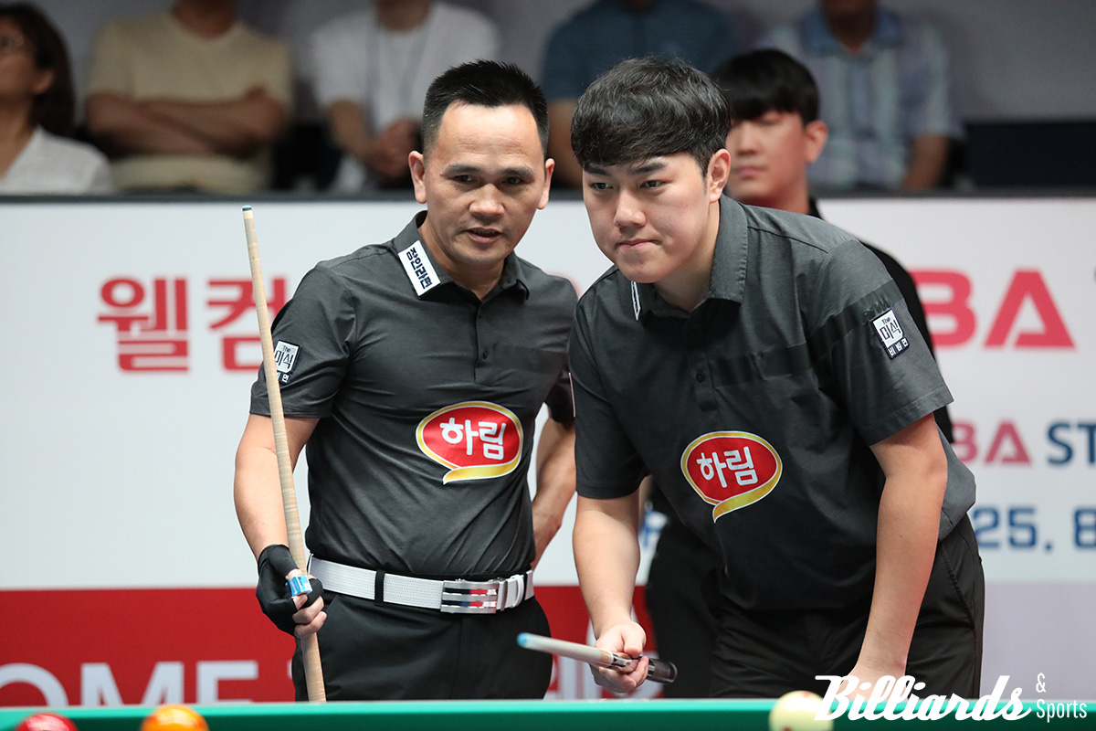 1세트 2이닝에 하이런 10점을 합작한 쩐득민과 김준태(하림). 사진=고양/이용휘 기자