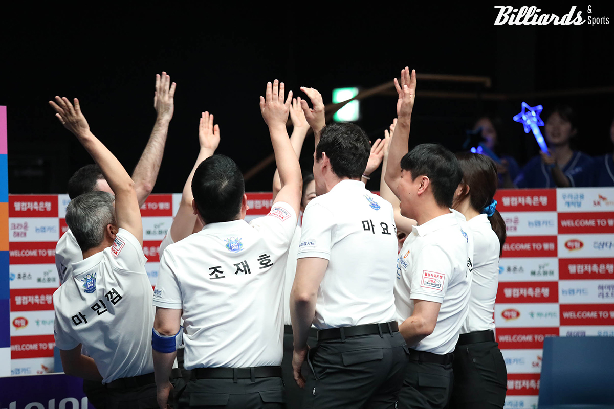 NH농협카드 선수들.  사진=고양/이용휘 기자