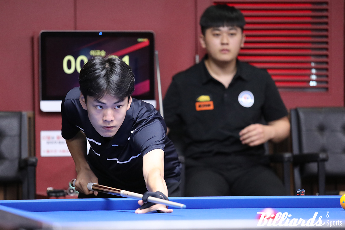 베트남이 포기한 1장의 티켓을 추가로 얻은 한국은 이규승을 주니어 세계선수권 국가대표로 추가 선발했다.