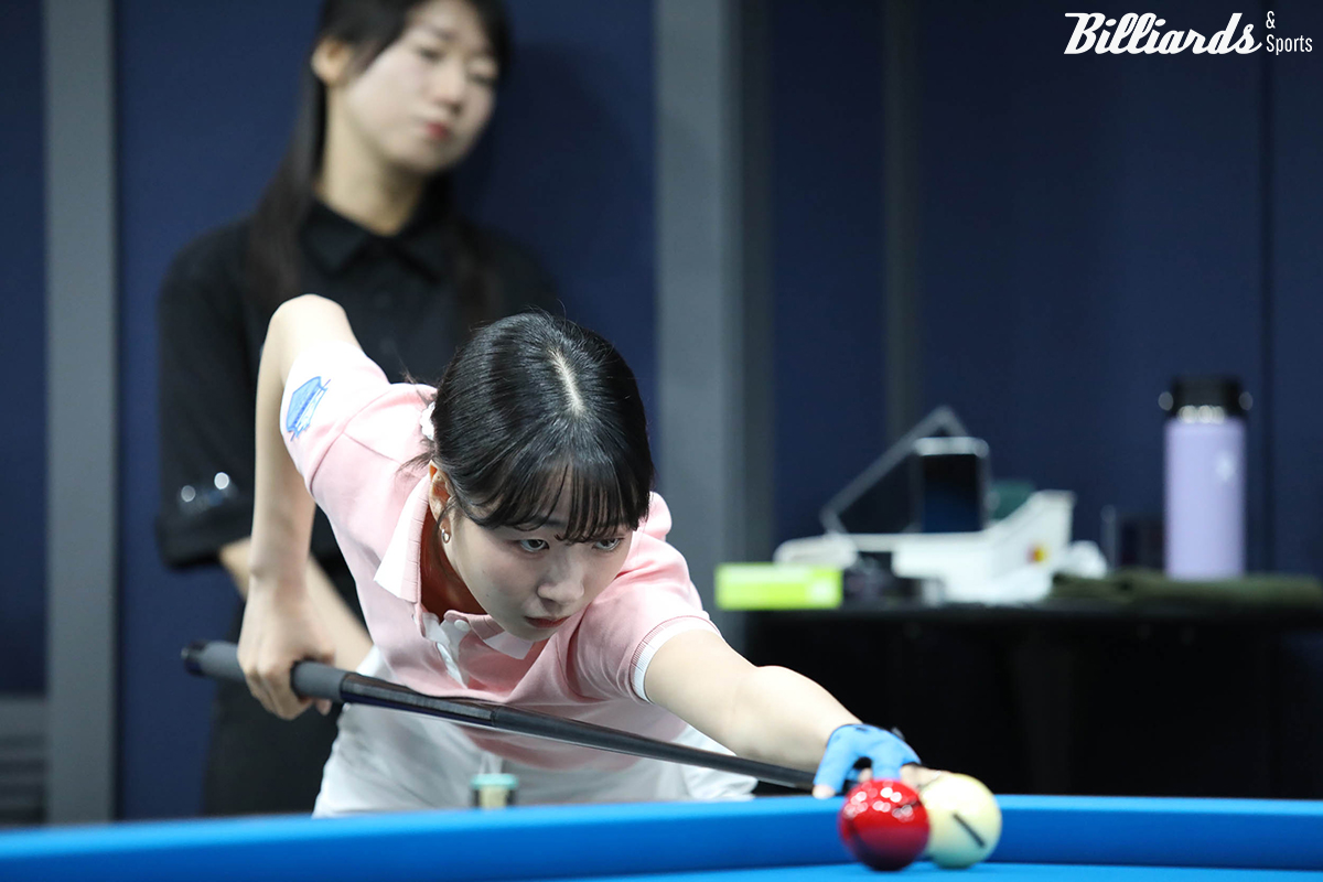 64강에서 강지은(SK렌터카)과 대결하는 전어람.