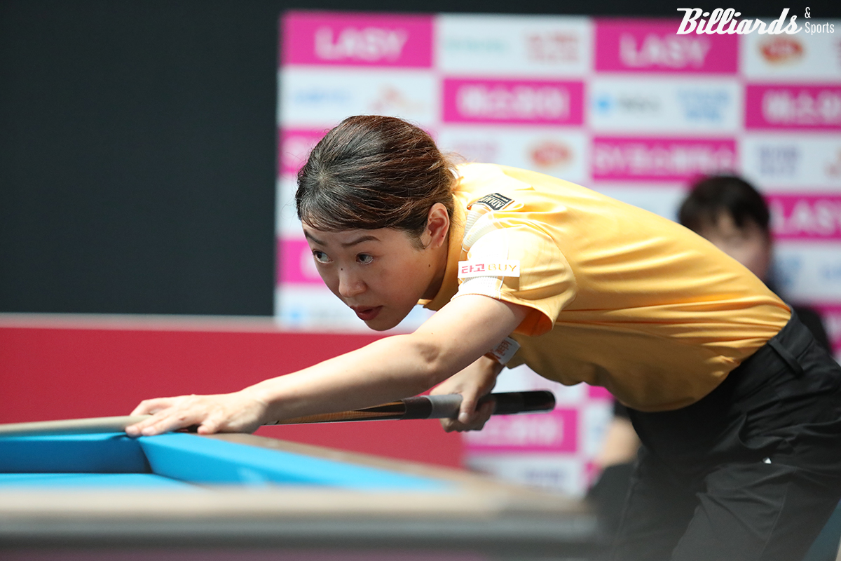 32강에 진출한 히다 오리에(SK렌터카).