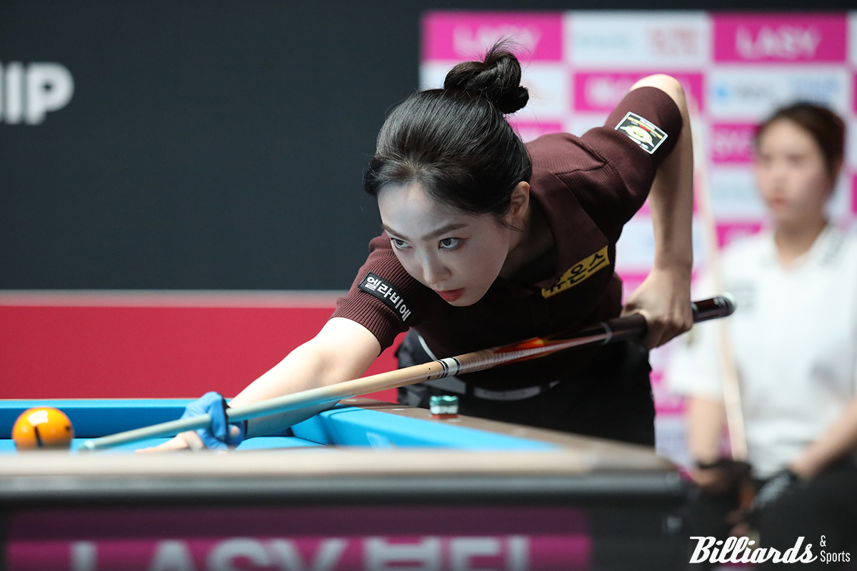 차유람(휴온스)은 전애린을 상대로 하이런 7점타를 터트려 25:13으로 승리, 애버리지 1.471을 기록하며 32강을 다시 밟았다.