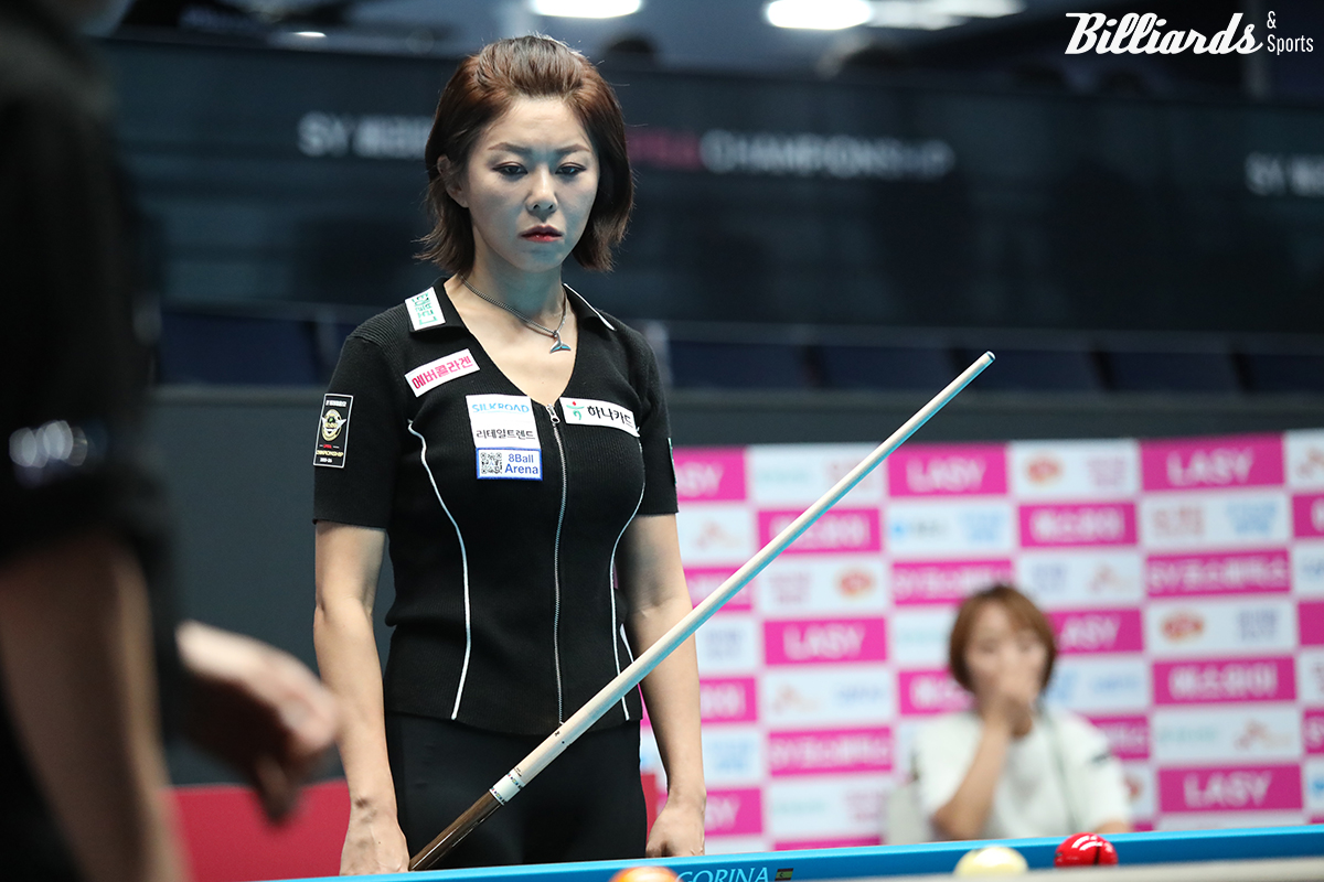 김가영은 스롱보다 안정적인 경기력으로 64강전을 승리했고, 이번 경기는 다소 부진했으나 32강부터 반전을 일으킬 수 있을지 주목된다.