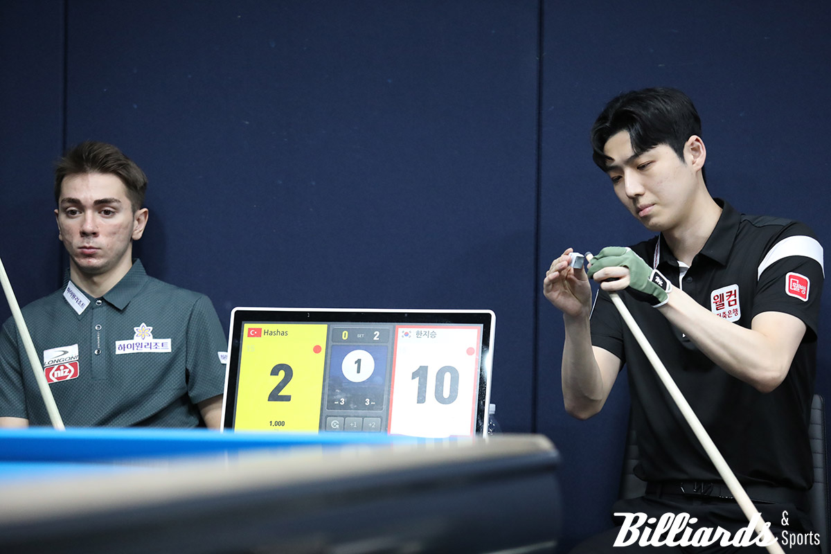 부라크 하샤시는 한국의 한지승에게 0-3의 패배를 당했다. 한지승은 하샤시를 상대로 애버리지 2.647을 기록했다.