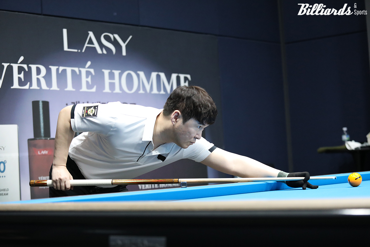 주시윤은 세트스코어 3-0으로 오정수를 꺾고 64강에 진출했다.