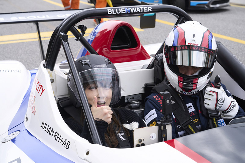 슈퍼레이스 탐방대 1회차, 택시타임에 참여한 스트리머 쿠빈