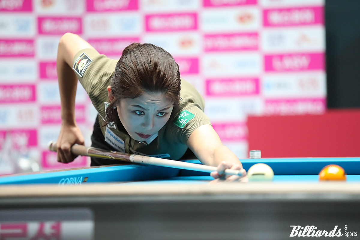 김가영(하나카드)은 8강에서 히다 오리에(SK렌터카)와 벌인 4번째 맞대결에서도 승리를 거두고 4전 전승을 기록했다.