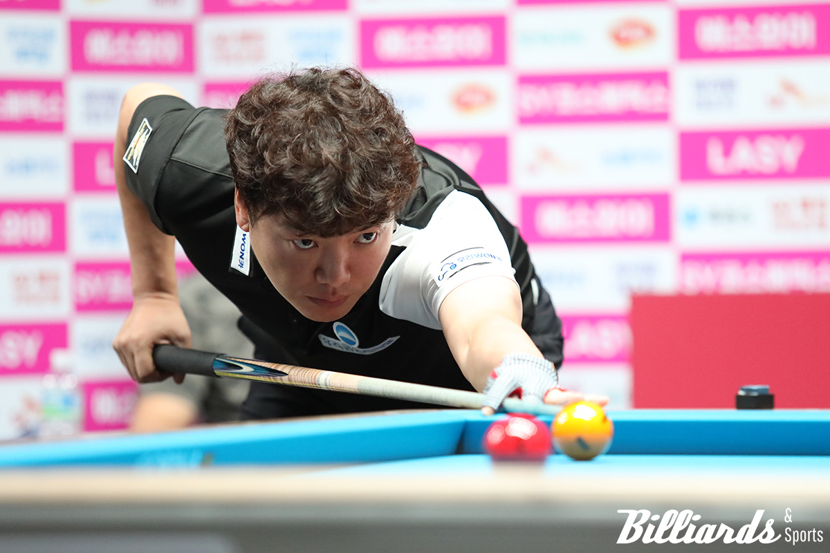 팔라손을 꺾고 8강에 안착한 강민구