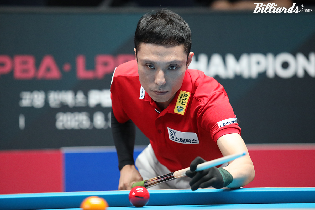 16강전에서 아쉽게 패한 최원준1(에스와이).