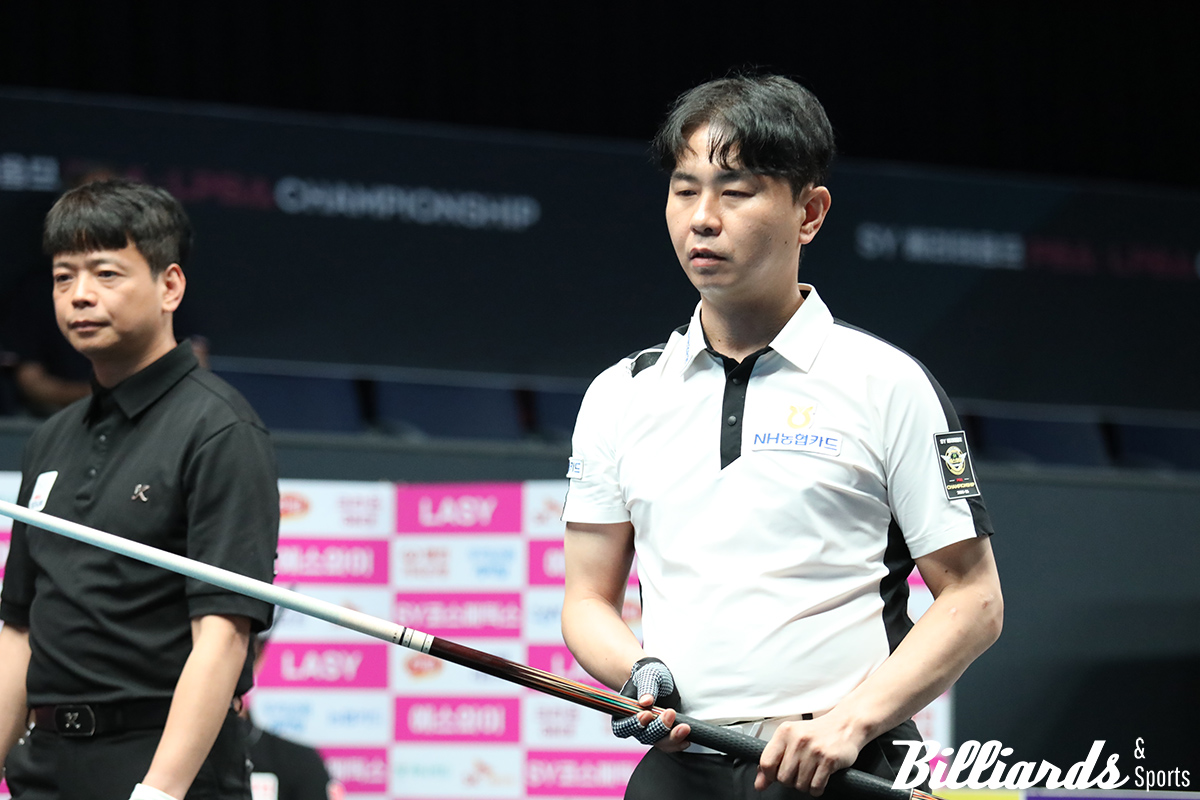 김현우1는 2, 4세트를 따내며 세트스코어 2-2로 맞섰지만, 마지막 한 세트를 놓치고 말았다.