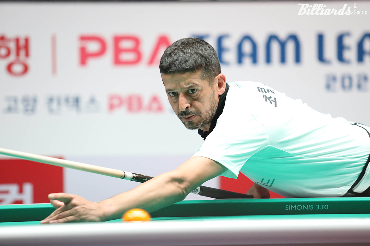 팀리그 복귀전에서 끝내기 11점타로 단식전(3세트) 승리를 거둔 무라트 나지 초클루(하나카드).