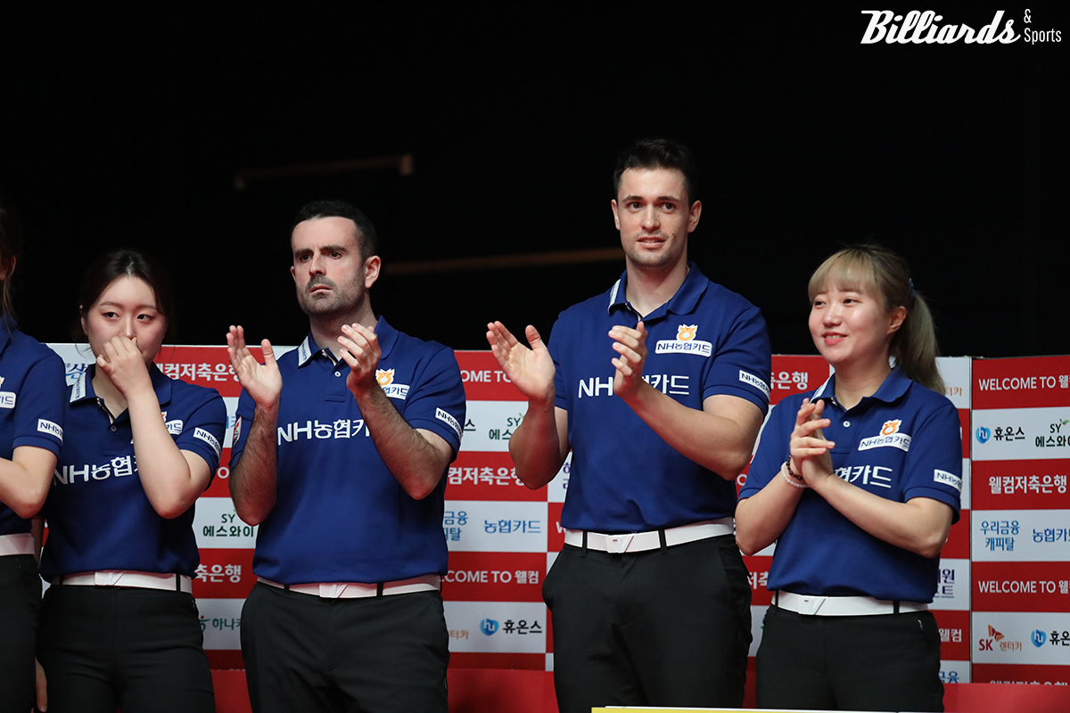 NH농협카드 벤치 모습.