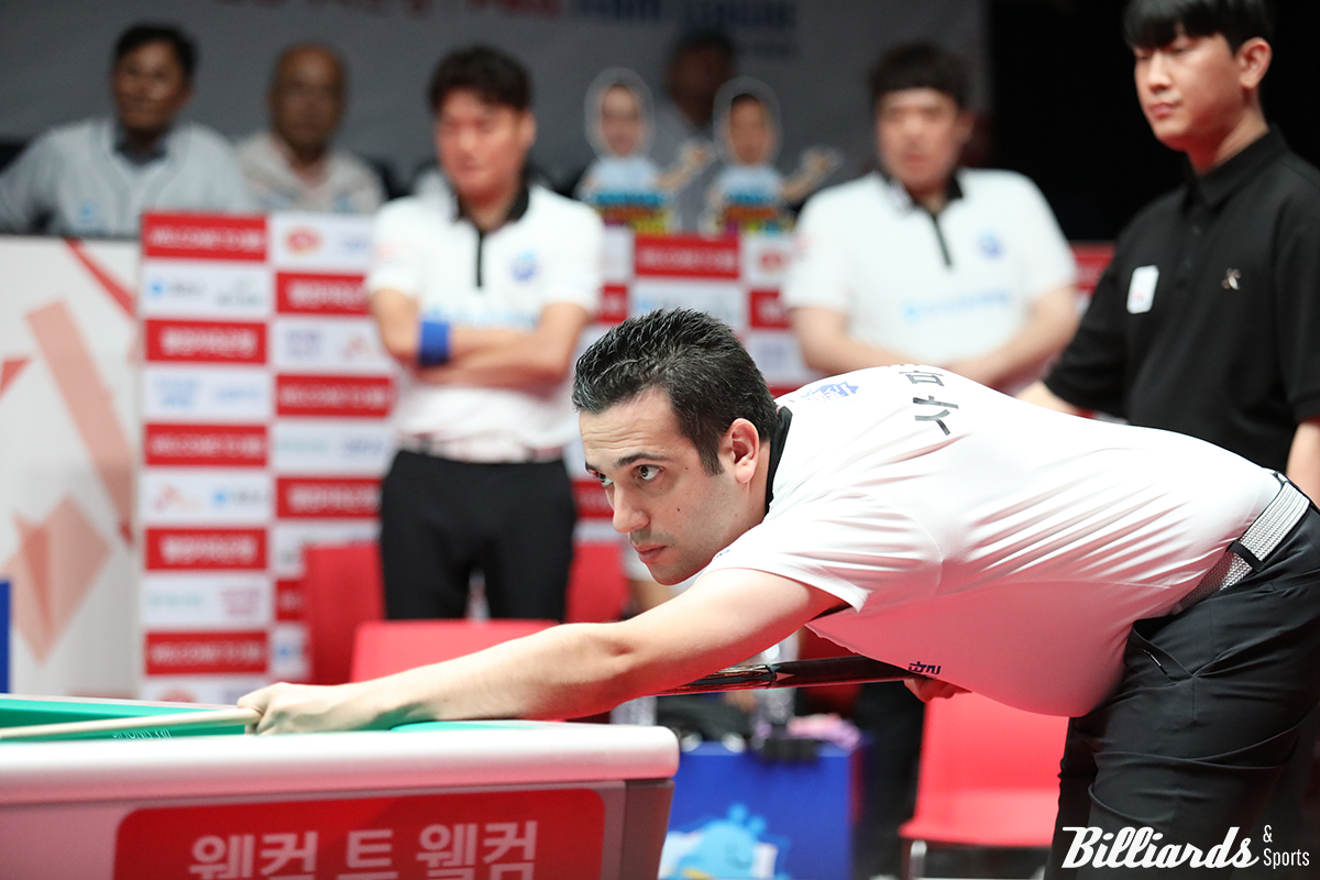 1세트에서 승리한 다비드 사파타(우리금융캐피탈)는 5세트에서는 김영원(하림)에게 1점 차로 분패했다.