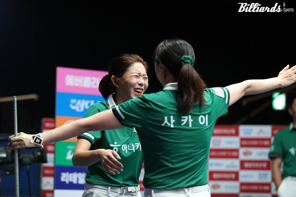 김가영은 혼합복식을 제외한 여자복식, 단식전 모두 김예은에게 밀려 팀리그 상대전적에서 13승 14패로 한 경기를 더 패했다.