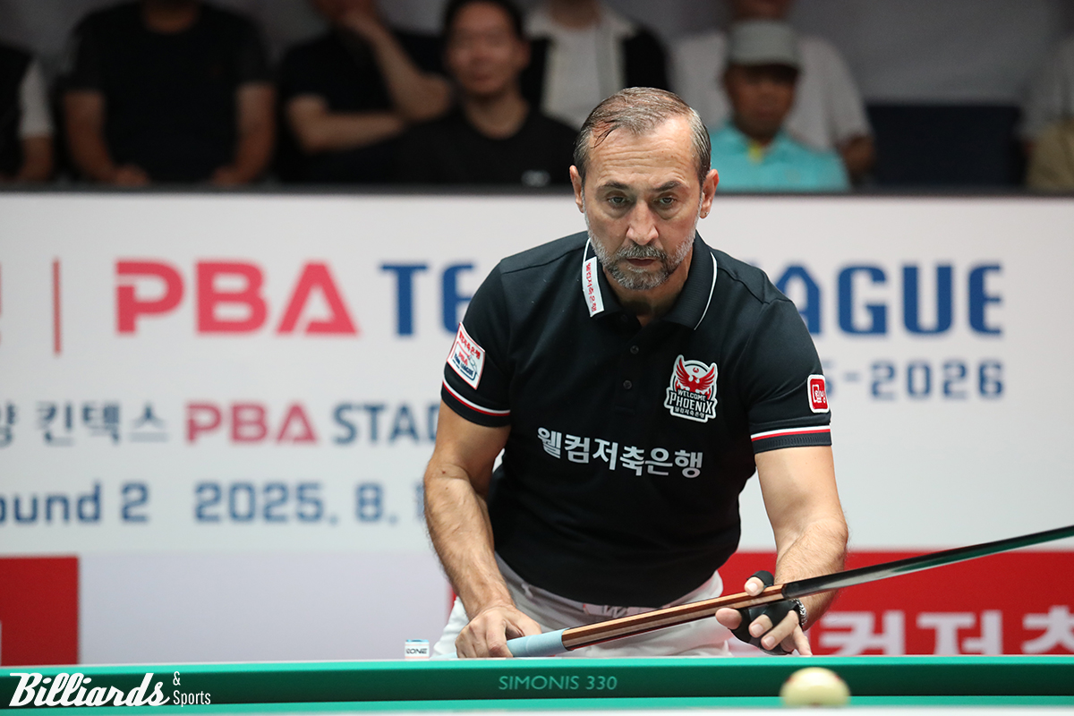 세미 사이그너(웰컴저축은행)는 1세트 남자복식과 3세트 남자단식 두 세트를 승리했다.