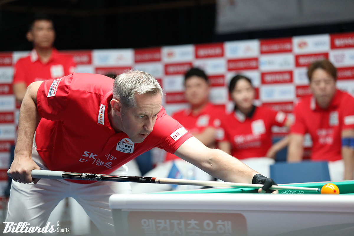 에디 레펀스(SK렌터카)는 이날 1세트 남자복식을 조건휘와 함께 승리해 세트 201승을 기록했다.