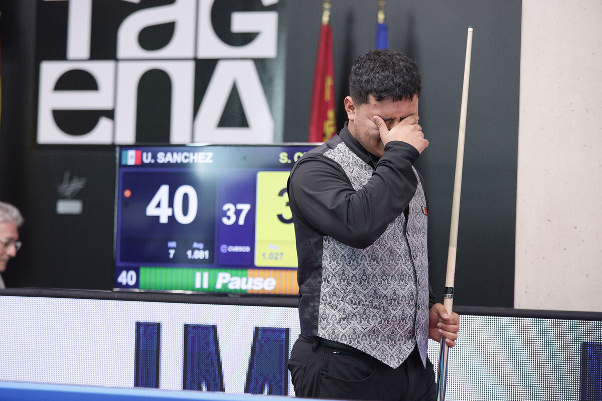 우승 후 기쁨의 눈물을 흘리는 산체스.