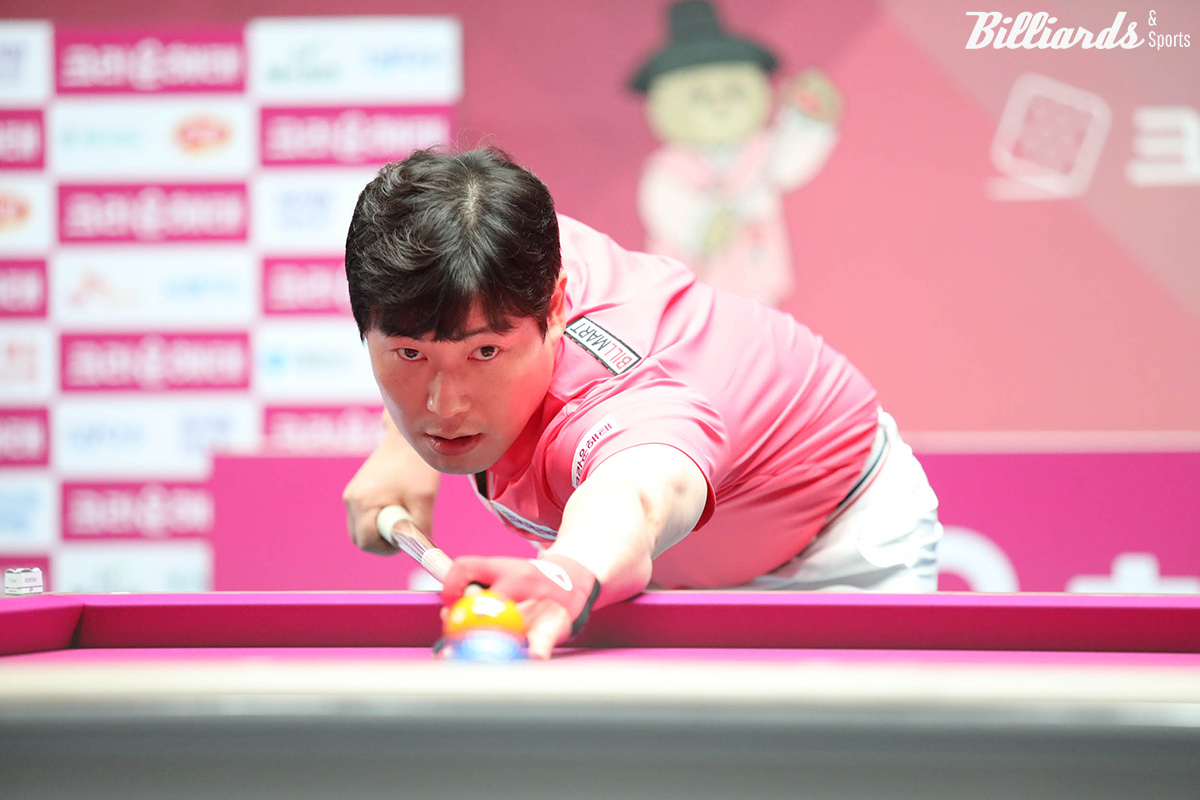 노병찬(크라운해태)은 김현우1(NH농협카드)을 세트스코어 3-2로 꺾고 2년여 만에 16강을 밟았다.