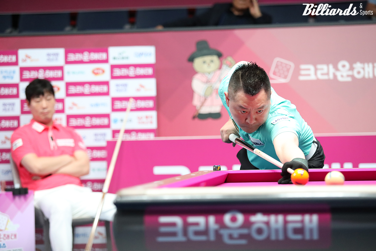 서현민(에스와이)은 같은 시각 노병찬(크라운해태)에게 세트스코어 3-1로 승리를 거두고 1년 11개월여 만에 8강에 진출했다.