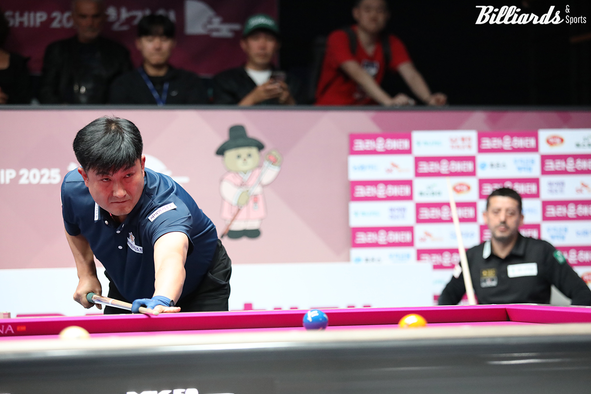 이충복(하이원리조트)은 4일 열린 16강전에서 지난해 준우승자 무라트 나지 초클루(하나카드)를 3-1로 꺾고 8강에 진출했다.  사진=고양/이용휘 기자