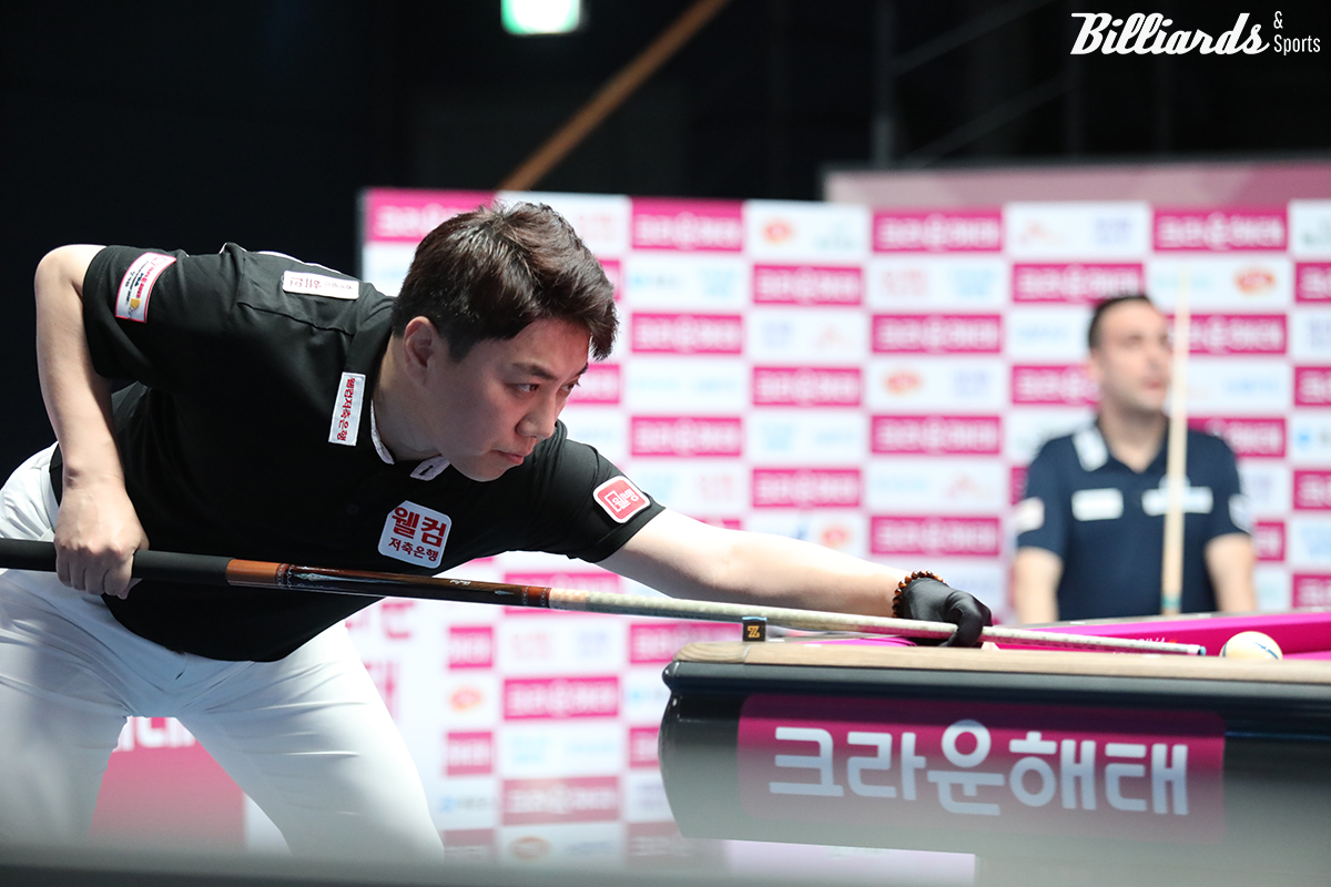 김종원(웰컴저축은행)은 다비드 사파타(우리금융캐피탈)를 상대로 애버리지 3.278의 맹타를 휘두르며 3-1로 승리했다.