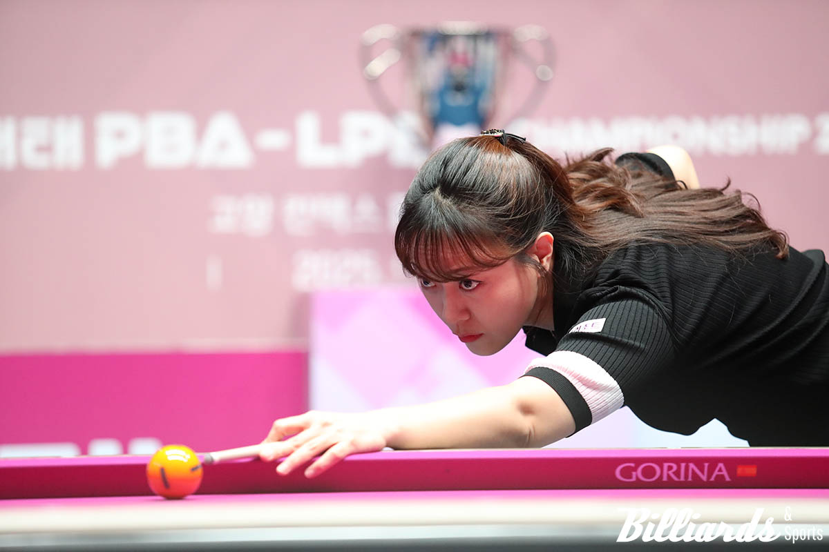 임경진이 풀세트 접전을 벌이며 LPBA 투어 첫 우승을 노렸으나 김가영에게 우승 트로피를 빼앗기고 말았다.