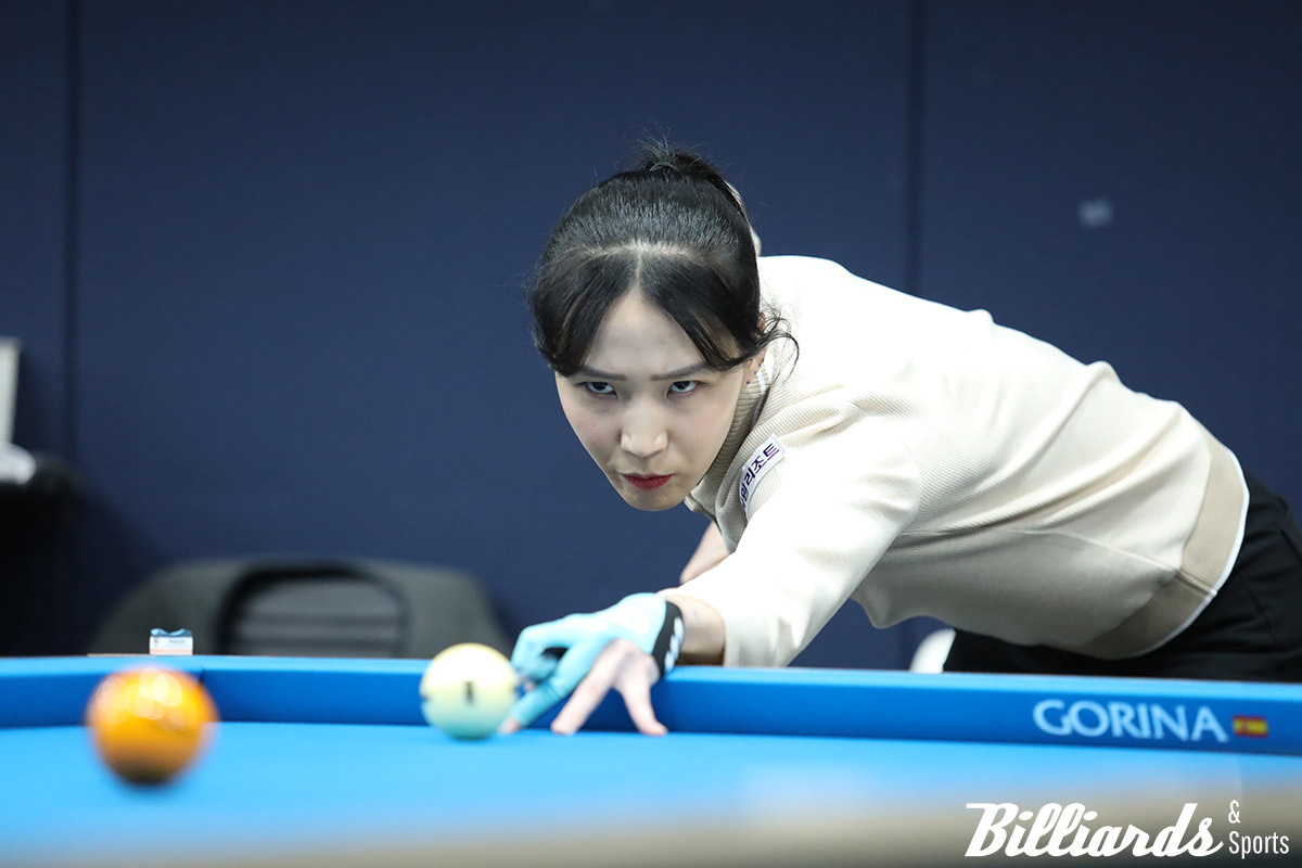 이올리비아를 꺾고 32강에 오른 김다희.