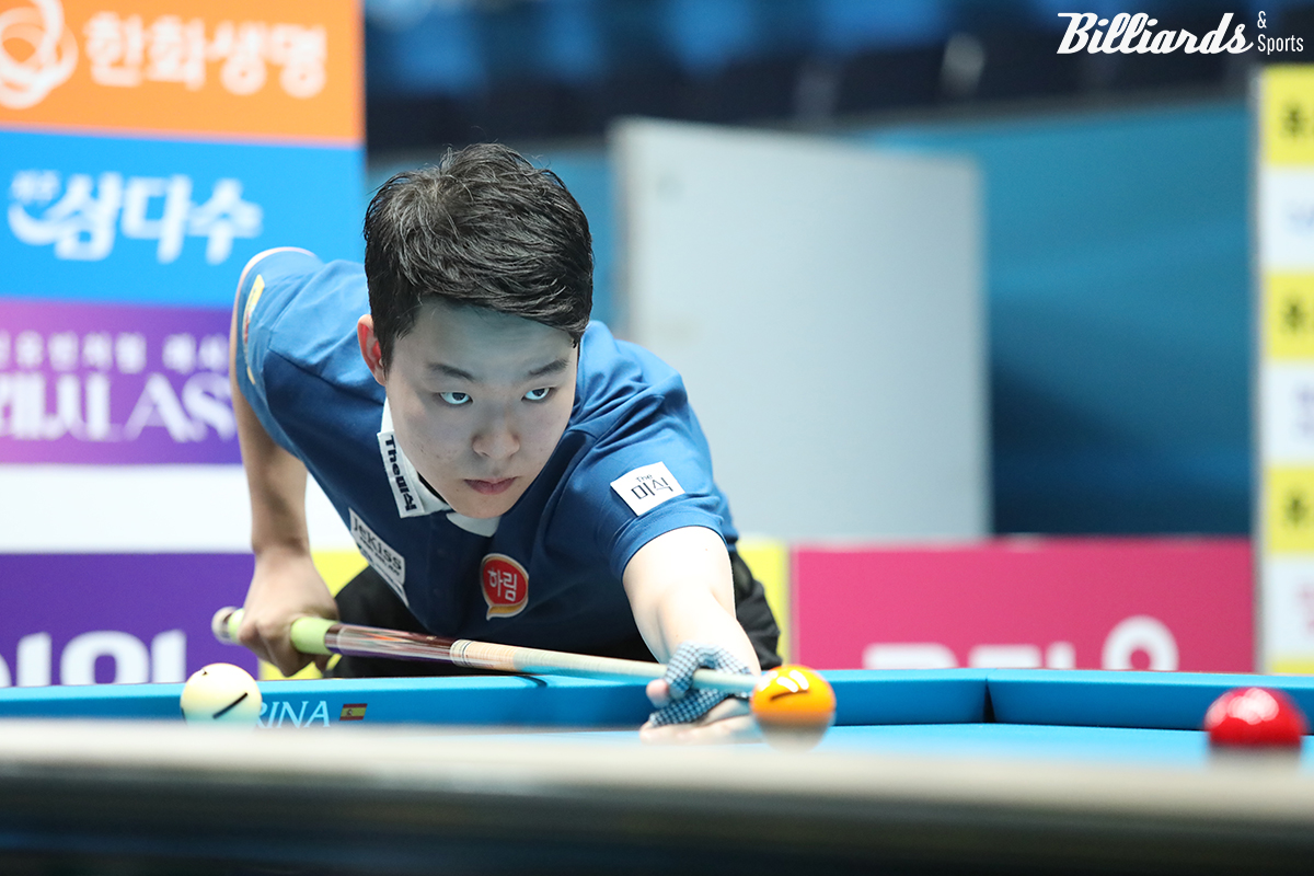 김영원(하림)이 6차 투어 휴온스 PBA 챔피언십 16강전에서 애버리지 3.462의 대회 최고 기록 및 자신의 최고 공식 기록을 작성하며 응오딘나이(SK렌터카)를 3-0으로 꺾고 8강에 진출했다.  사진=고양/이용휘 기자