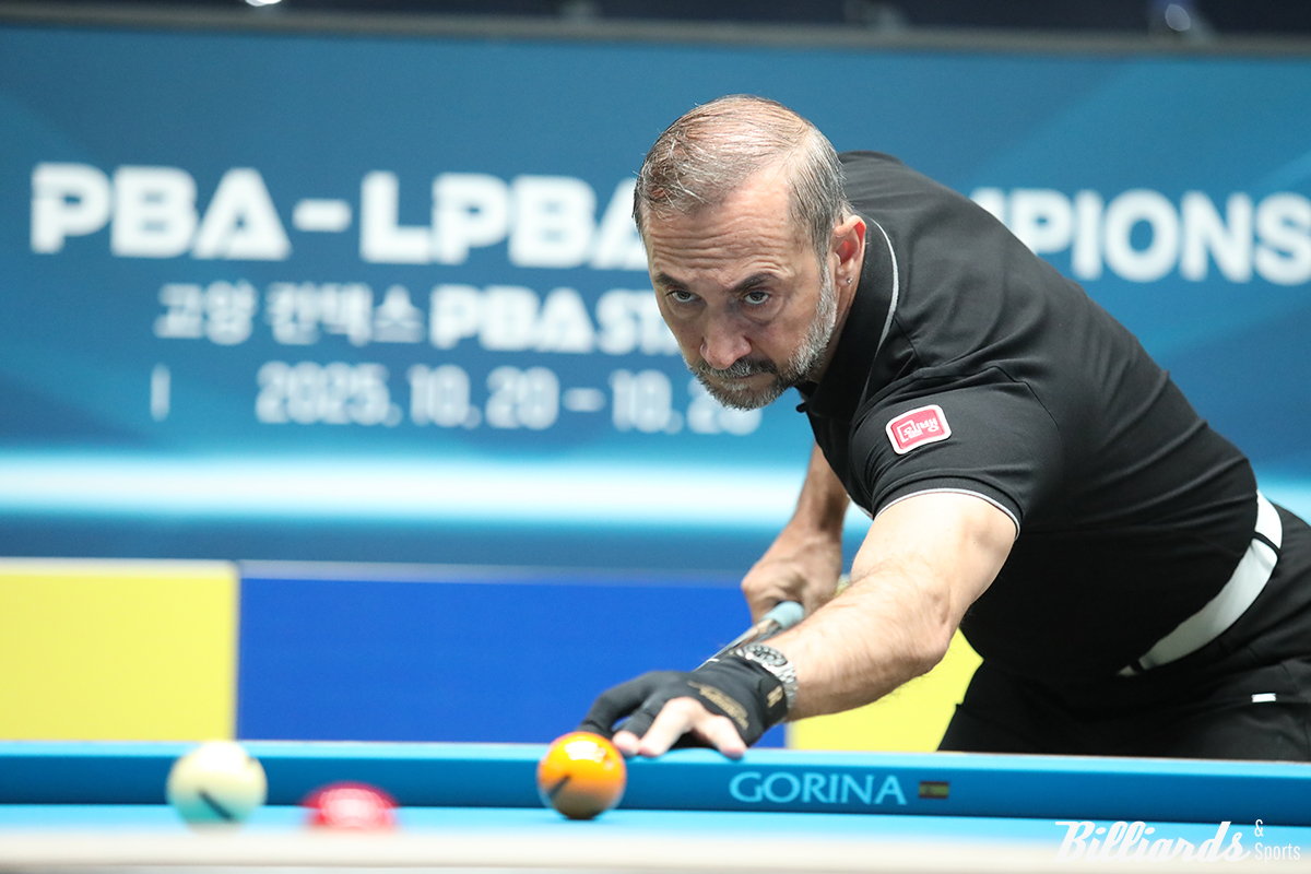 세미 사이그너(웰컴저축은행)는 16강에서 디펜딩 챔피언 다비드 마르티네스(크라운해태)에게 극적인 1점 차의 역전승을 거뒀다.