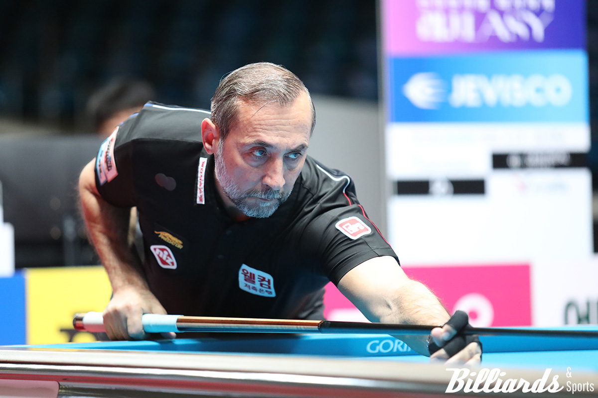 '미스터 매직' 세미 사이그너가 문성원에게 0-3 패배를 당하고 128강에서 탈락했다. 사진=빌리어즈 DB