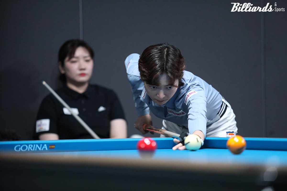 임정숙(크라운해태)은 장혜리를 3-0으로 꺾고 8강에 진출했다.