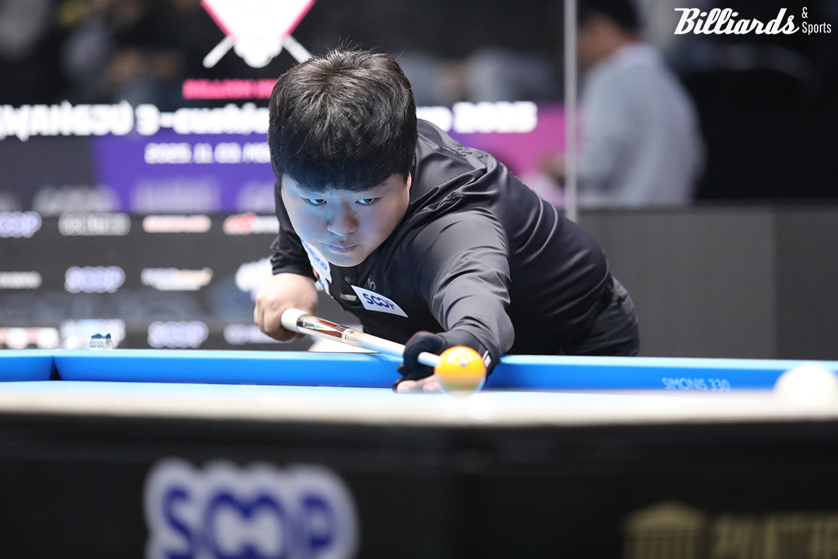 조명우(서울시청)는 첫 경기에서 김행직에게 져 2승 1패로 B조 2위에 올랐다.