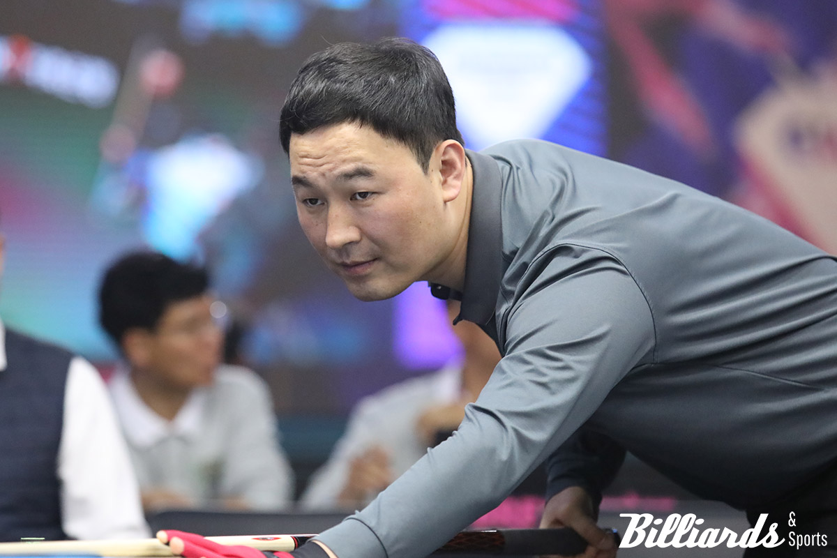 최완영(광주)은 2승 1패로 C조 2위에 올라 16강에 진출했다.