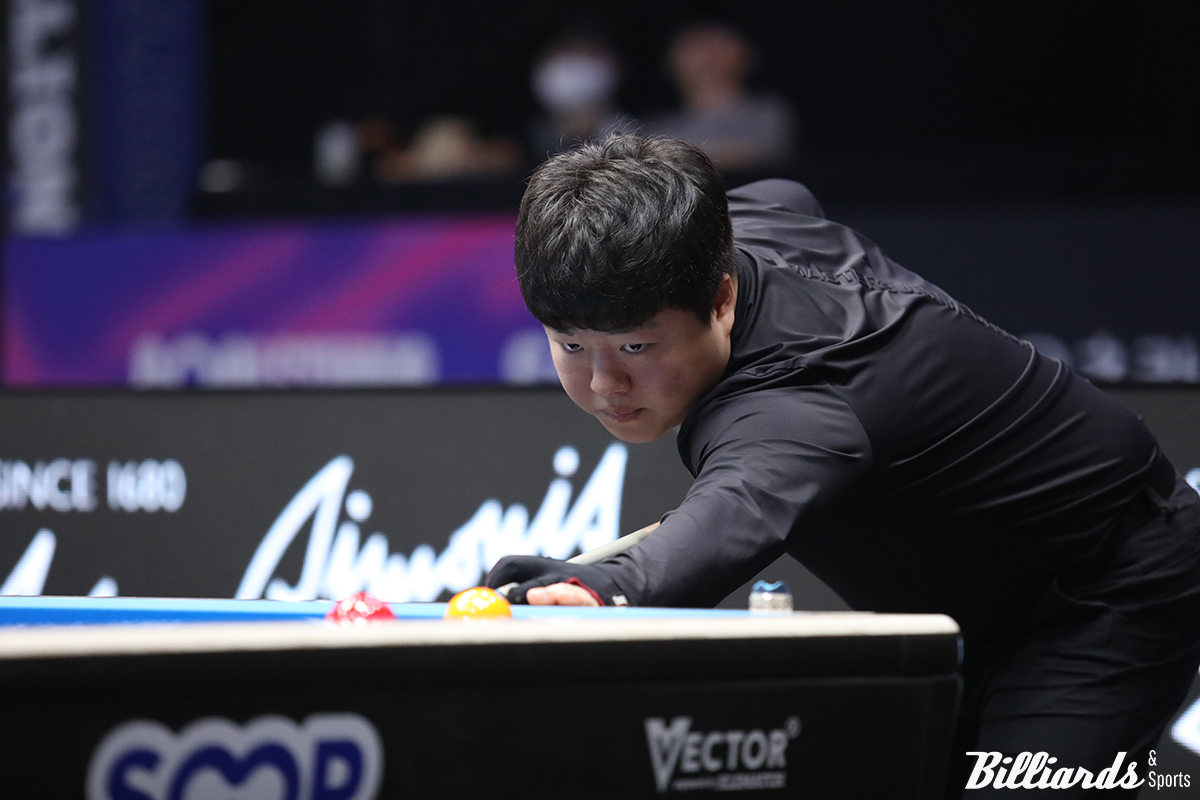한국의 조명우(서울시청)가 광주 세계3쿠션당구월드컵 준결승에 진출해 세계랭킹 1위 에디 멕스(벨기에)와 진검승부를 벌인다.  사진=광주/이용휘 기자