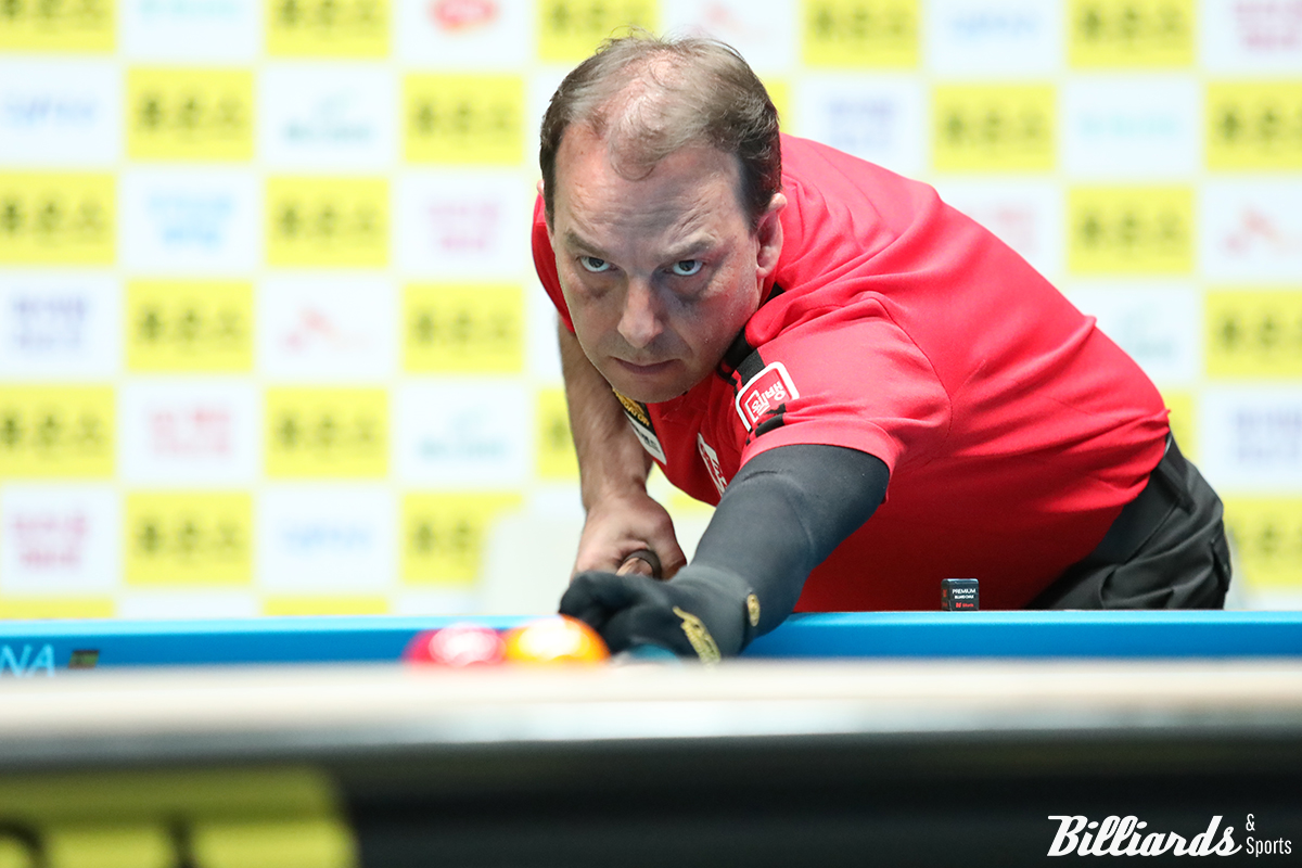 다니엘 산체스(웰컴저축은행)가 7차 투어 16강전에서 강동궁(SK렌터카)에게 세트스코어 3-2로 극적인 역전승을 거두며 8강에 진출했다.  사진=이용휘 기자