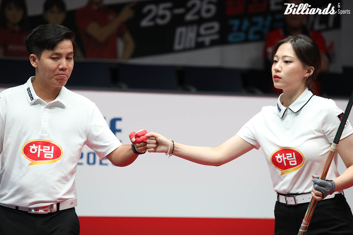 하림이 이틀 연속 퍼펙트큐를 치며 4라운드에서도 강세를 이러갔다. 첫날 4세트 혼합복식에서 9점 퍼펙트큐를 성공한 응우옌프엉린(베트남)과 정보윤.  사진=이용휘 기자