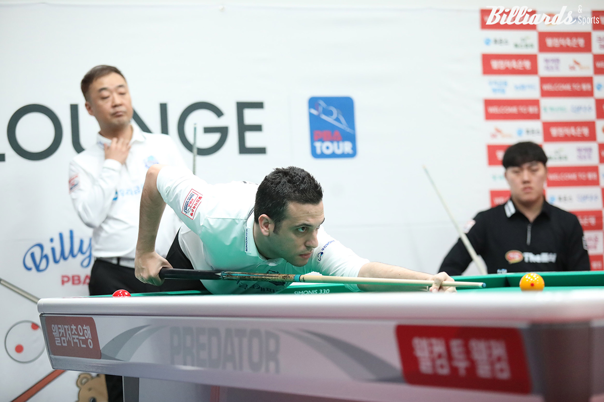 다비드 사파타(스페인)는 1세트와 3세트를 따내 우리금융캐피탈의 승리를 견인했다.