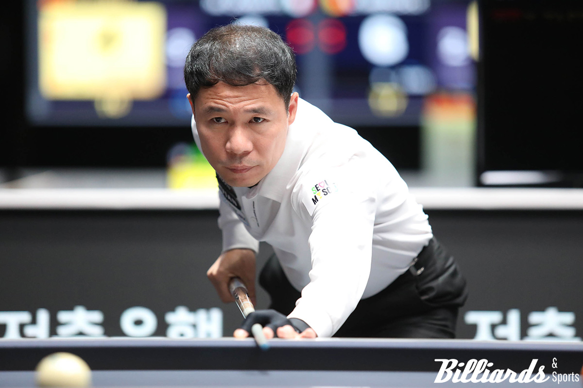 16강에서 10이닝 만에 40점을 모두 치고 애버리지 4.000을 기록한 허정한. 사진=빌리어즈 DB