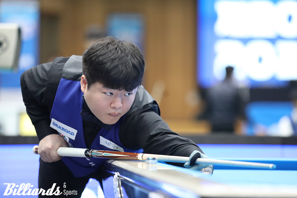 김현우를 꺾고 4강에 오른 조명우