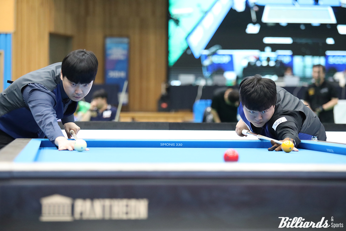 조명우 vs 김행직의 결승전 뱅킹 장면.