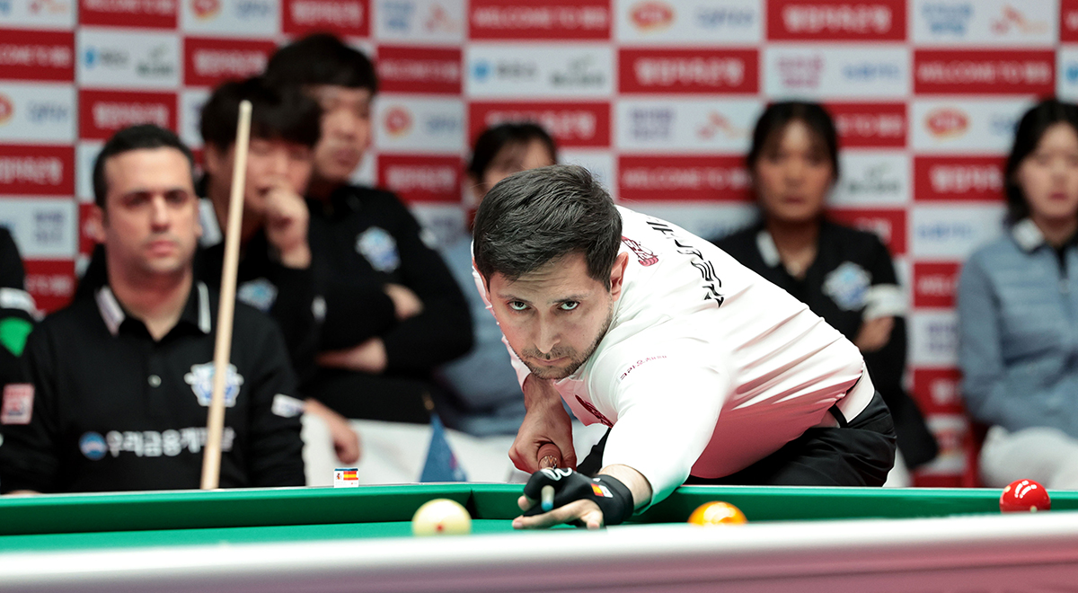 다비드 마르티네스(스페인)는 이날 1세트와 3세트를 승리해 크라운해태 승리의 수훈갑이 됐다.