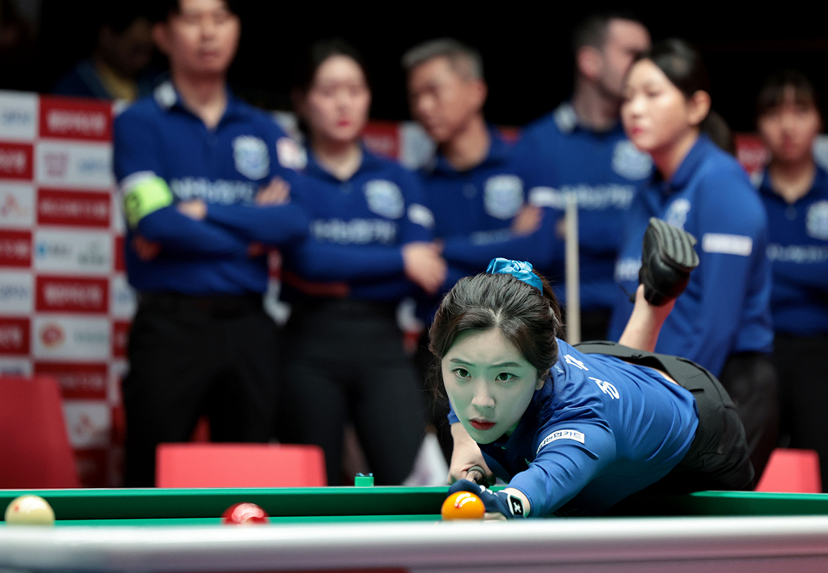 2세트 여자복식에서 승리한 NH농협카드 정수빈.