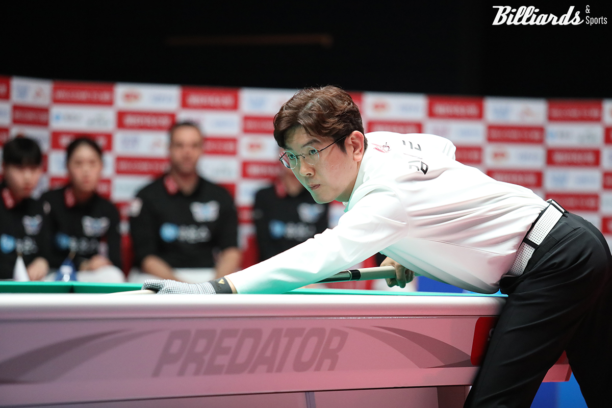 크라운해태 리더 김재근은 4라운드 중요한 승부처에서 단식전 승리를 거두면서 상승세를 이어갔다.